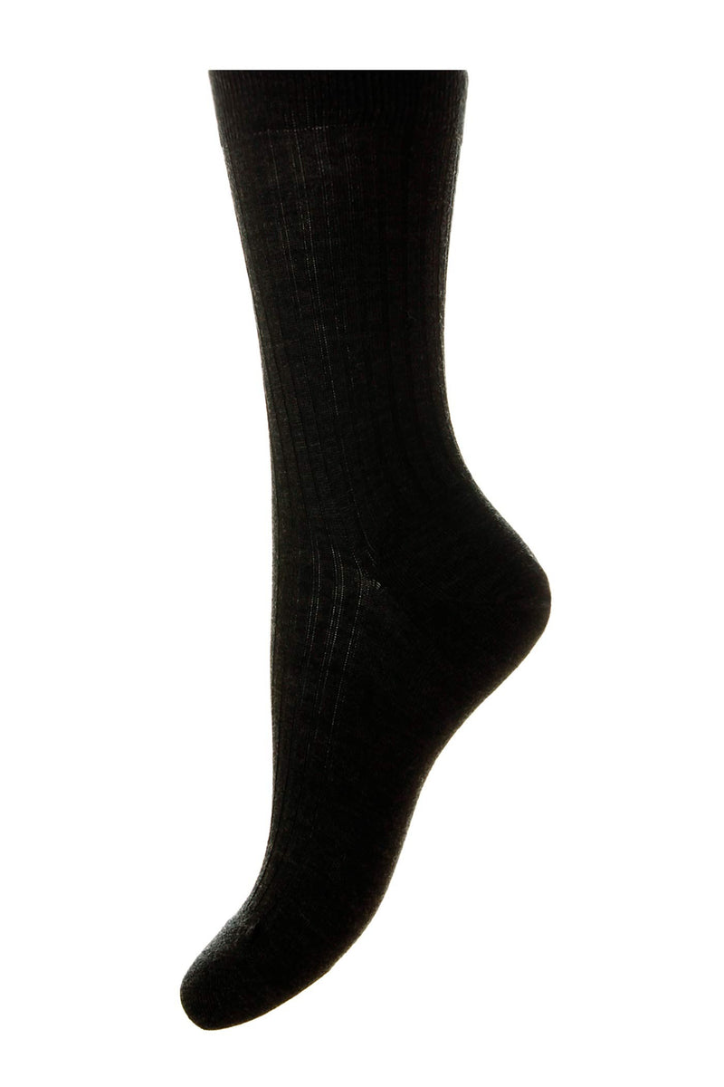 SOLESPUN - Ladies' 5x3 Rib Sock - Merino Wool in Black